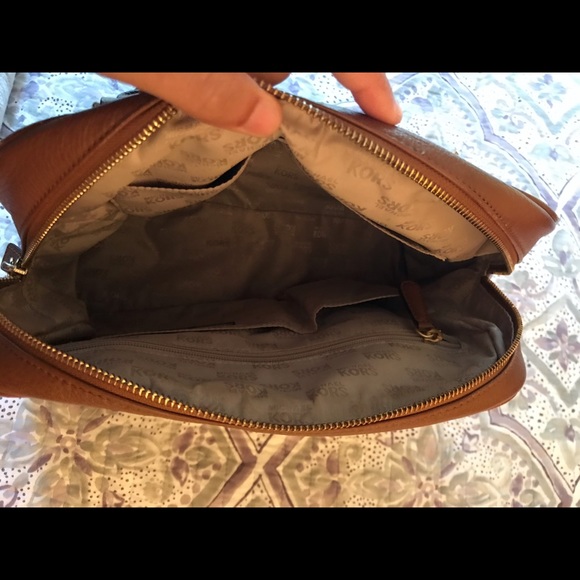 Michael Kors bag - Picture 3 of 4